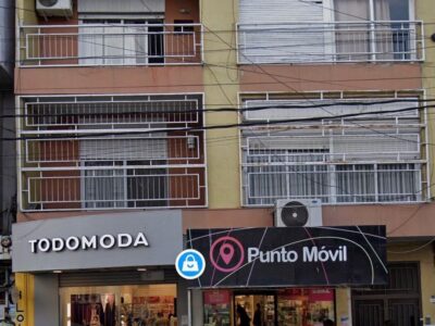 Departamento piso comercial 130m cubiertos 150 total centro Neuquen
